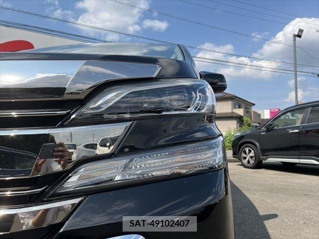 Toyota VELLFIRE 2015-05 384605-21