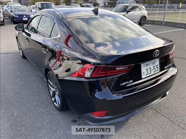 Lexus IS 2013-08 216320-2