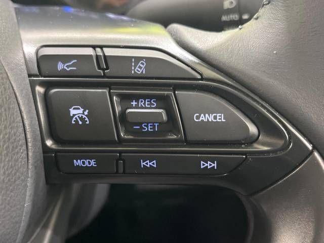 Toyota YARIS CROSS 2023-07 188070-4