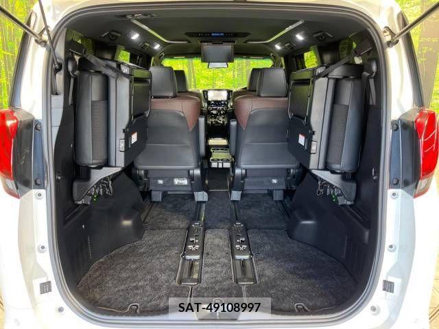 Toyota ALPHARD 2018-02 299410-11