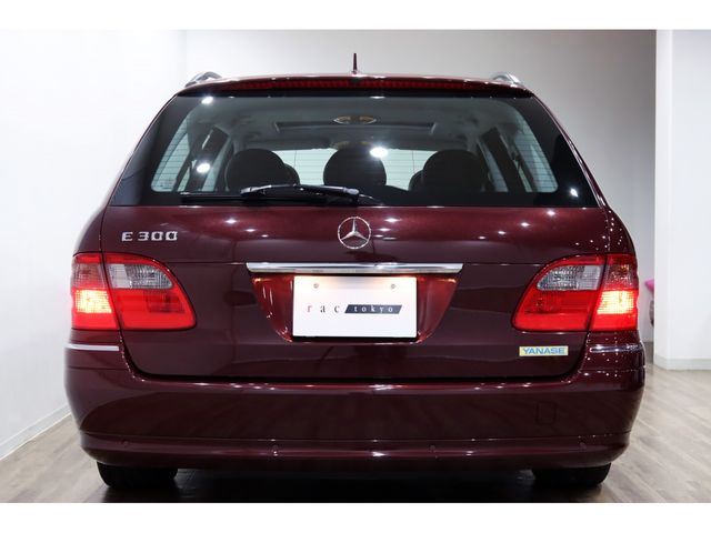 Mercedes Benz E-CLASS 2006-10 196134-5