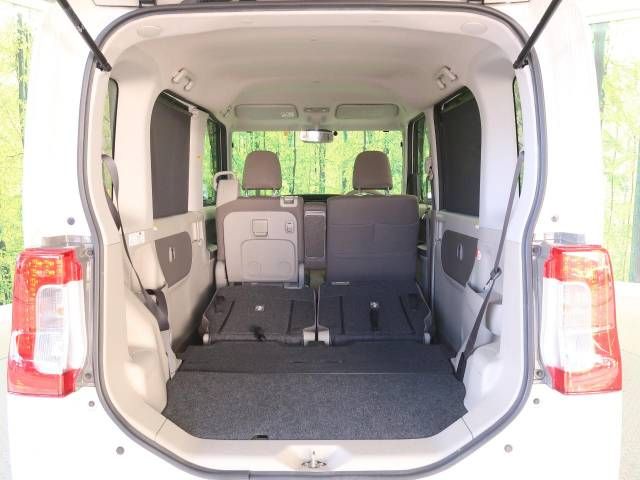 Daihatsu TANTO 2017-03 18211-10
