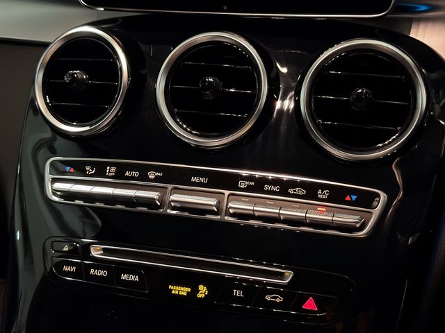 Mercedes Benz GLC-CLASS 2018-09 18605-23