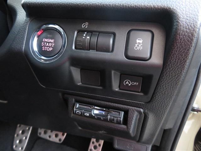 Subaru IMPREZA XV 2012-11 190297-12