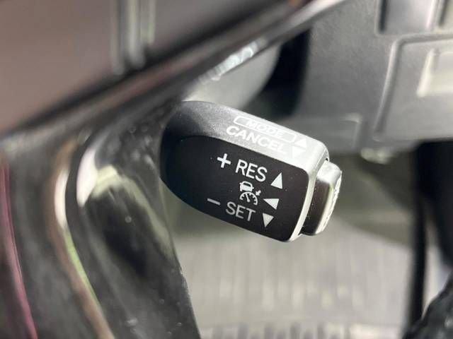 Toyota VELLFIRE 2017-10 26808-6