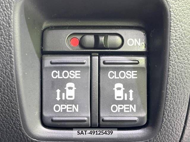 Honda N BOX 2017-03 217626-4