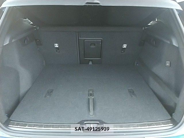 Volvo XC40 2020-09 370267-18