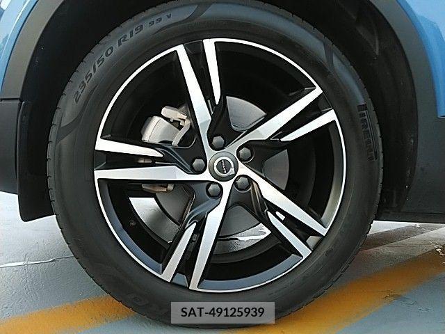 Volvo XC40 2020-09 370267-21