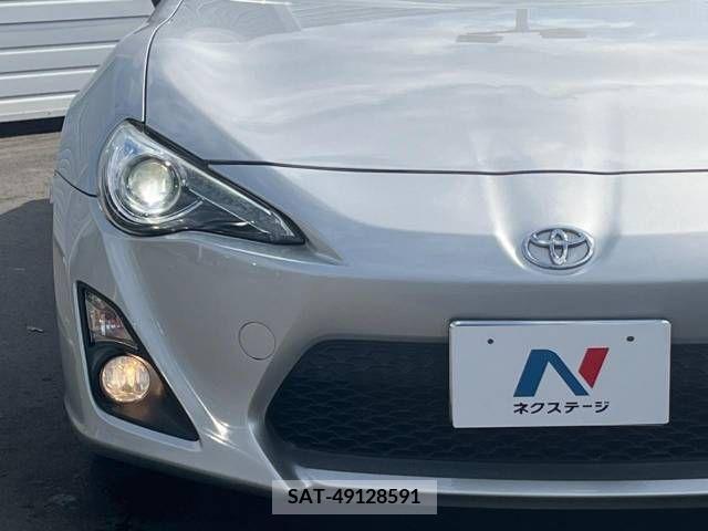 Toyota 86 2013-04 267262-12