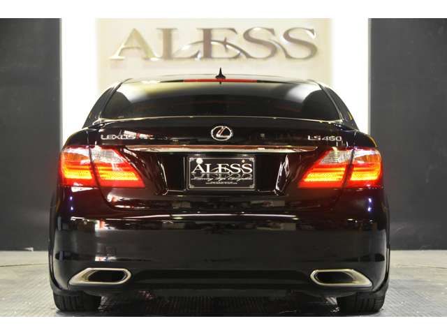 Lexus LS 2007-06 20618-9