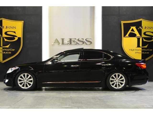 Lexus LS 2007-06 20618-4