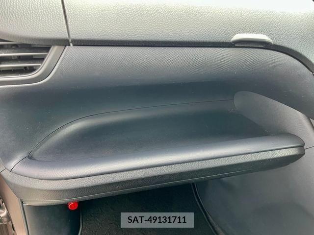 Toyota NOAH 2015-03 365110-25