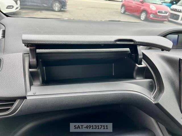 Toyota NOAH 2015-03 365110-24
