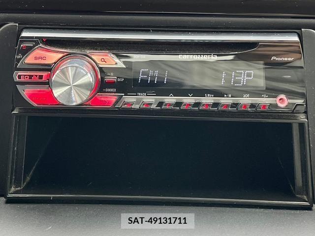 Toyota NOAH 2015-03 365110-27