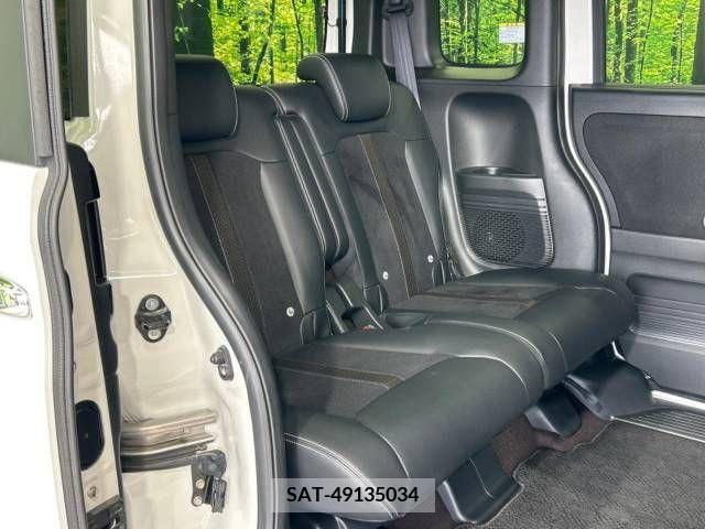 Honda N BOX CUSTOM 2018-10 229366-9