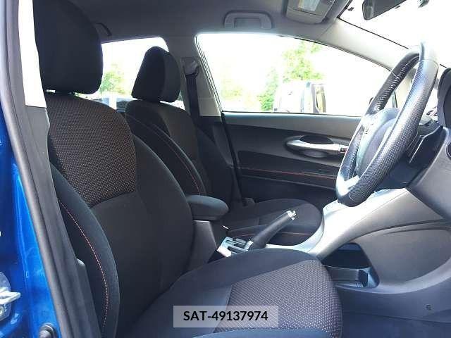 Toyota AURIS 2009-11 356693-5