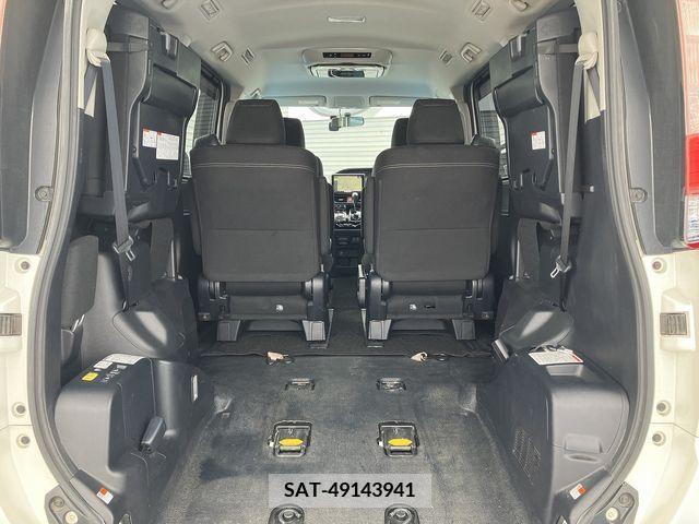 Toyota ESQUIRE 2015-12 221743-11