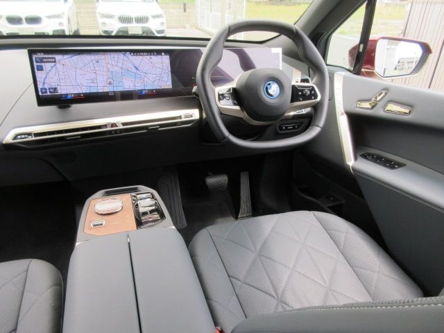 Bmw IX 2022-11 2253-29