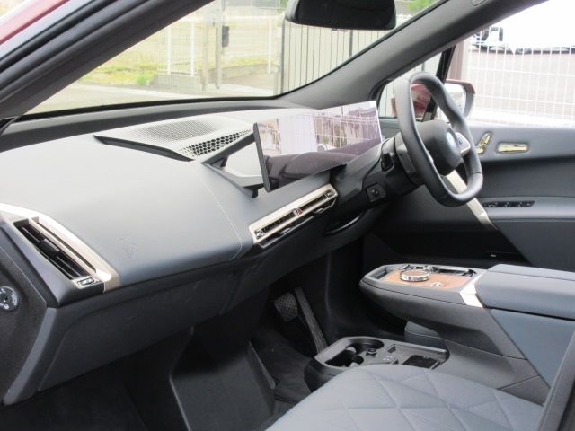 Bmw IX 2022-11 2253-27