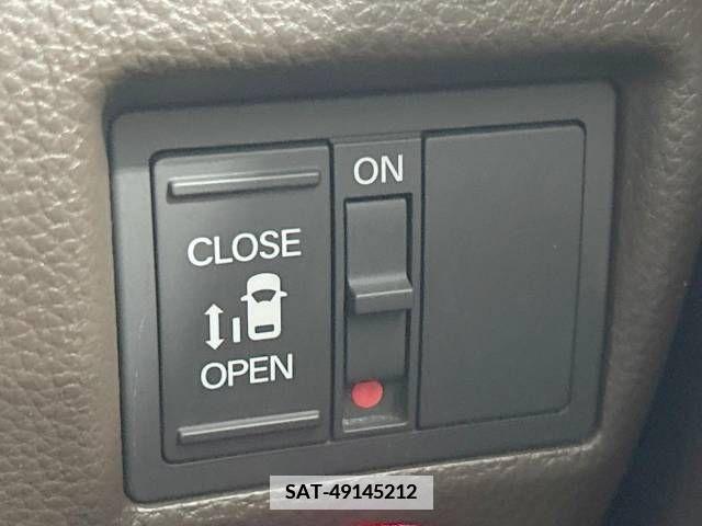 Honda N BOX 2022-02 364617-5