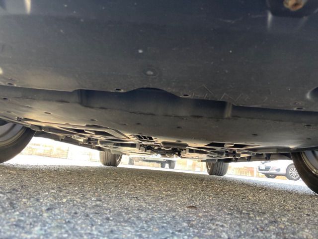 Toyota C-HR 2017-09 192145-13