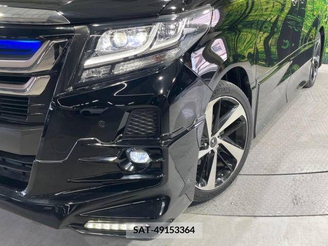 Toyota ALPHARD 2017-09 373106-13