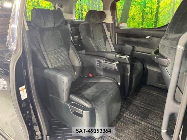 Toyota ALPHARD 2017-09 373106-9