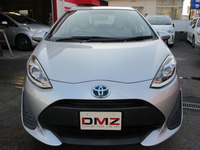 Toyota AQUA 2018-10 189402-2