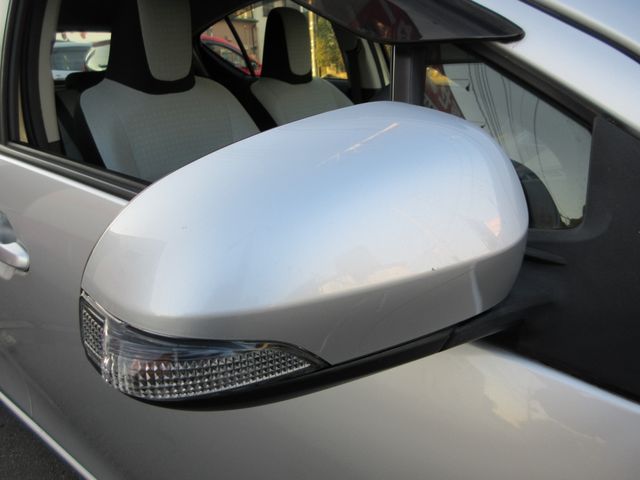 Toyota AQUA 2018-10 189402-19