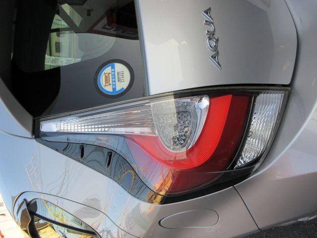 Toyota AQUA 2018-10 189402-17