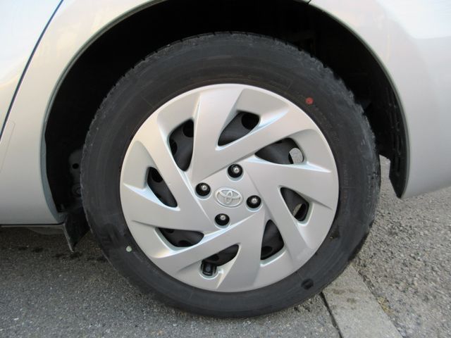 Toyota AQUA 2018-10 189402-27