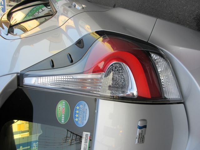 Toyota AQUA 2018-10 189402-18