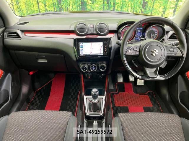 Suzuki SWIFT 2019-08 320808-1