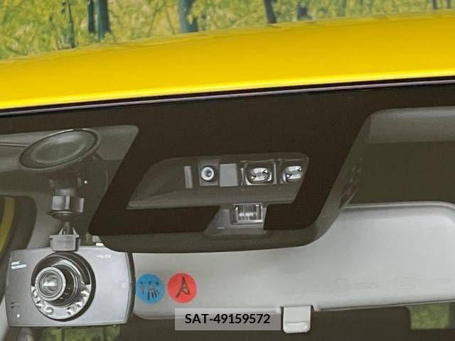 Suzuki SWIFT 2019-08 320808-3