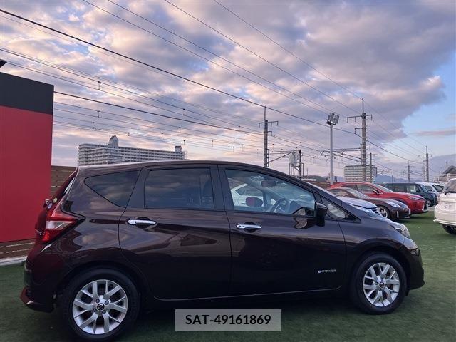 Nissan NOTE 2019-05 219775-7