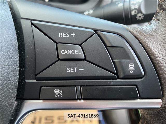 Nissan NOTE 2019-05 219775-3