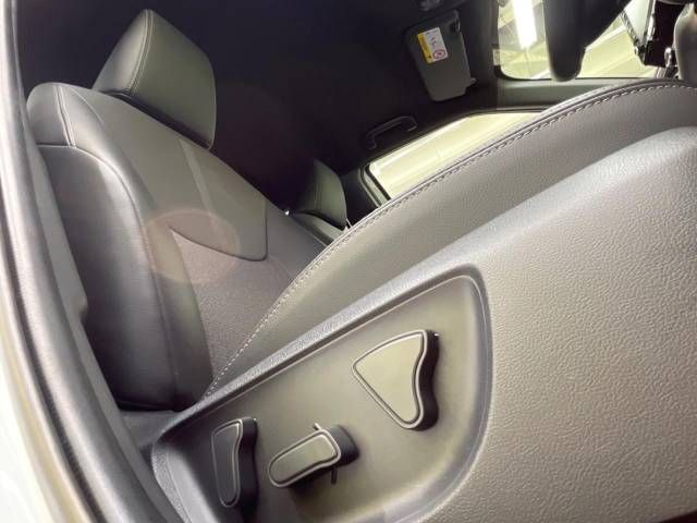 Toyota YARIS CROSS 2023-01 22316-8