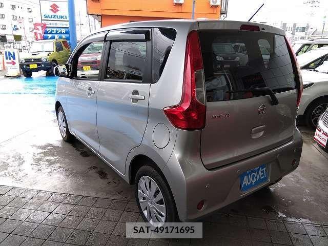 Nissan DAYZ 2018-08 209798-6