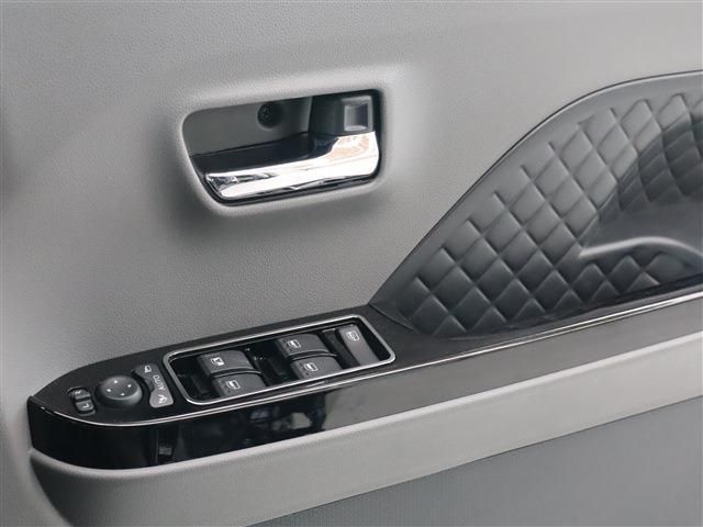 Daihatsu TANTO CUSTOM 2020-08 28811-23