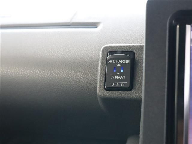 Daihatsu TANTO CUSTOM 2020-08 28811-18