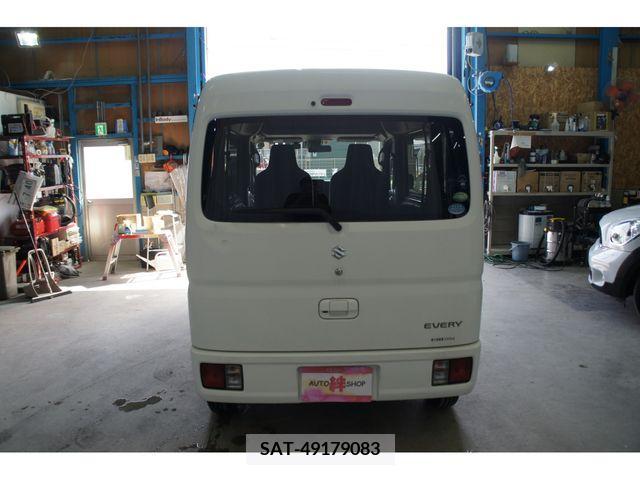 Suzuki EVERY 2018-03 269194-15
