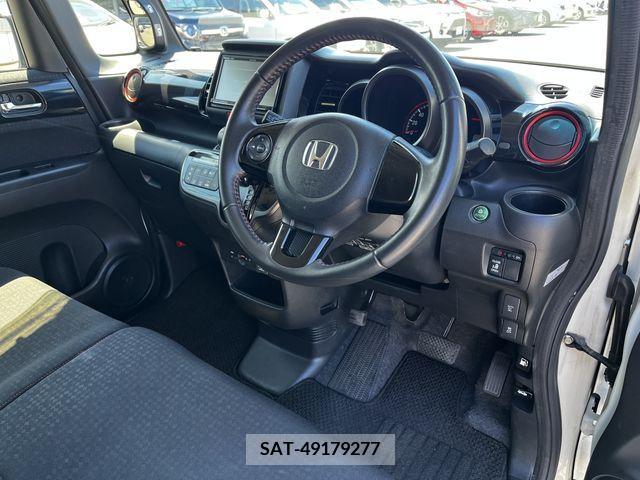 Honda N BOX CUSTOM 2017-06 279202-10