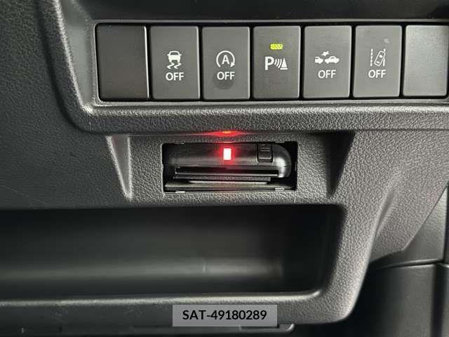 Suzuki X BEE 2017-12 295065-18