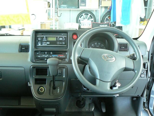 Daihatsu HIJET CARGO 2016-01 11007-4
