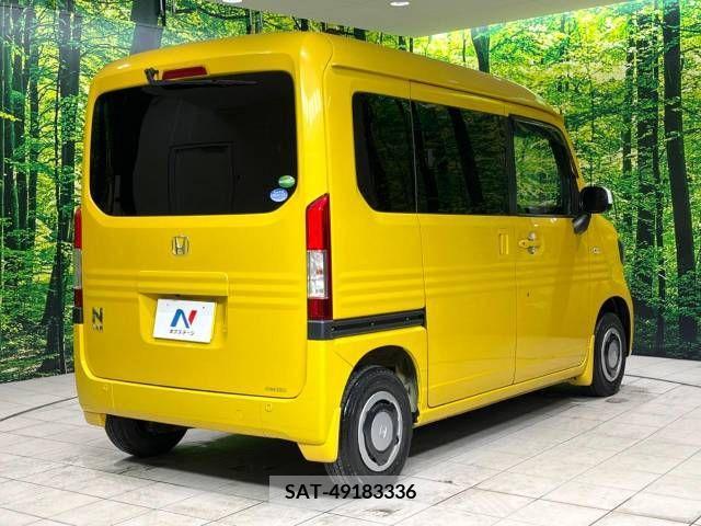 Honda N-VAN 2018-09 307933-17