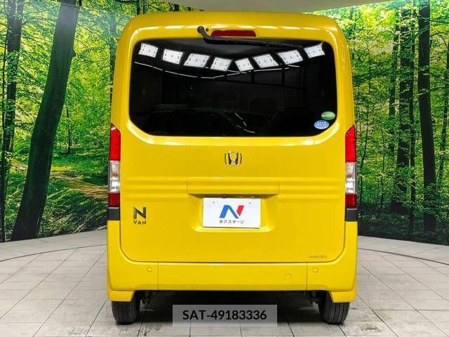 Honda N-VAN 2018-09 307933-15