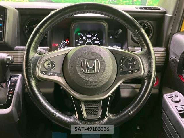 Honda N-VAN 2018-09 307933-11
