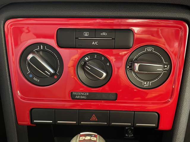 VolksWagen THE BEETLE 2015-01 6621-17
