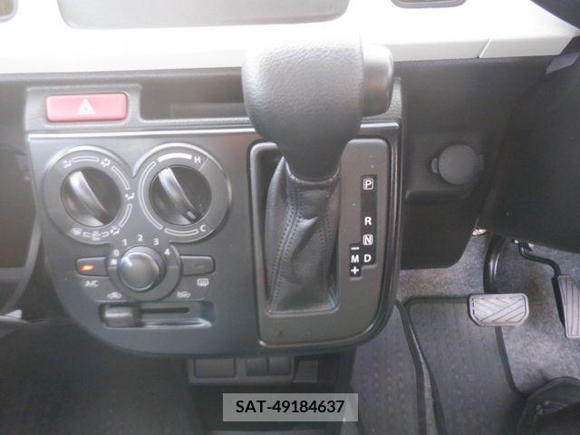 Suzuki ALTO 2017-01 334778-18