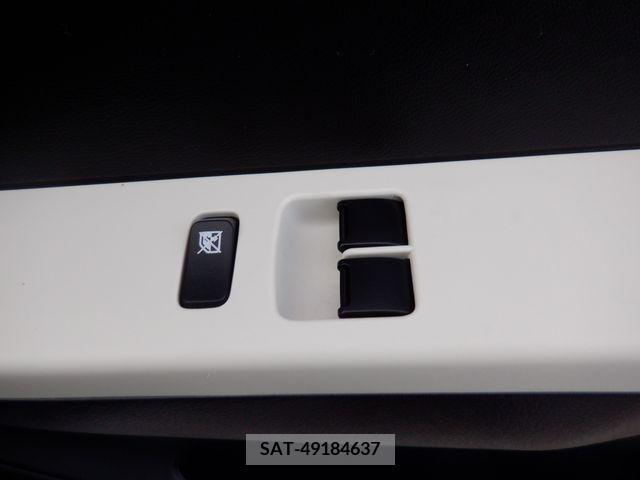 Suzuki ALTO 2017-01 334778-21